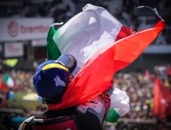 Tegangnya Jagain Podium Ducati, Bagnaia Kena Prank Motor Sendiri